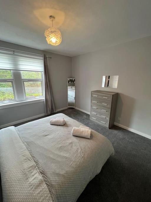 Cosy Cottage Apartment Helensburgh Bagian luar foto